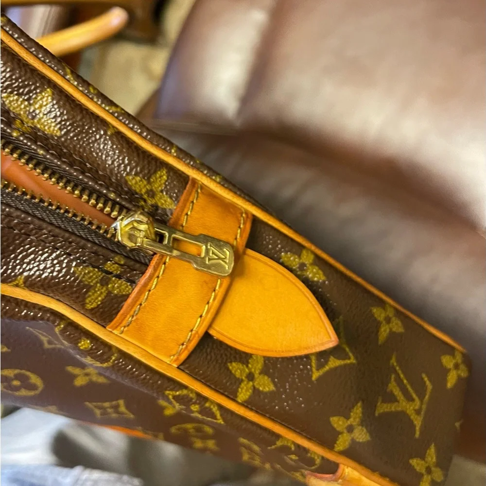 Authentic Louis Vuitton Bag Porte Documents Voyage Monogram briefcase laptop LV